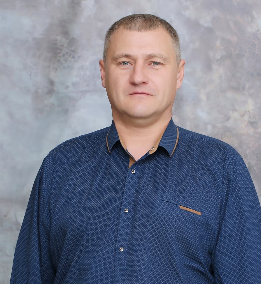 Рябушенко Евгений Вячеславович.